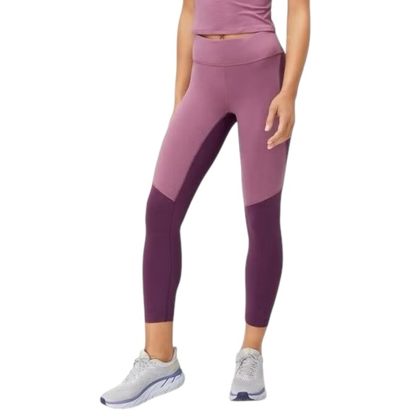 OUTDOOR VOICES Move Free 7/8 Legging Color Block Pinot Kalamata Yoga Pant Medium - Picture 1 of 5